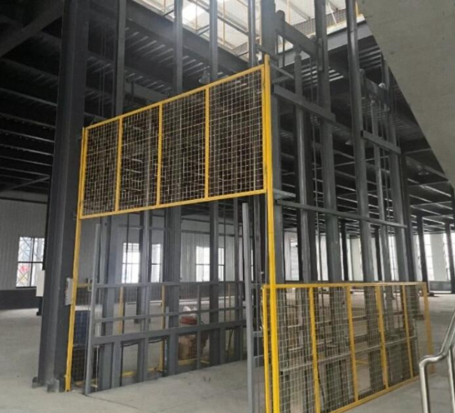 普定请详细介绍一下货梯安装在室外的维护方法