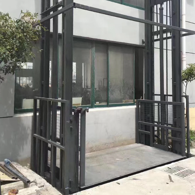 普定5吨室外升降货梯